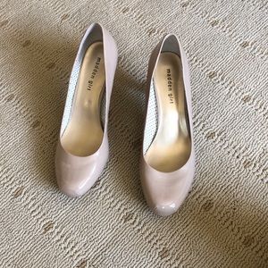 Madden Girl Taupe Heels Size 11